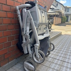 ベービーカーの画像
