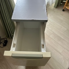 【アイリスオーヤマ】3段隙間収納の画像