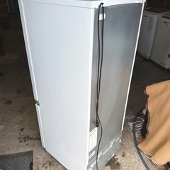 札幌市内配送可 【6ヵ月保証付き】20年製 東芝 TOSHIBA 153L 2ドア冷蔵庫 GR-R15BS(W) 右開きの画像