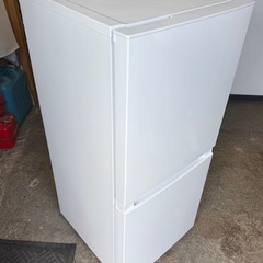 札幌市内配送可 【6ヵ月保証付き】美品 24年製 Haier ハイアール 121L 2ドア冷蔵庫 JR-NF121B(W) 右開きの画像