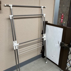 【差し上げます】折り畳める　洗濯物干しの画像