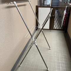 【差し上げます】折り畳める　洗濯物干しの画像