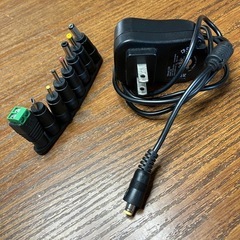 SoulBayユニバーサルAC DCアダプタ　8個の選択可能なアダプタプラグ付きの画像