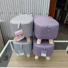● ゾウ 2点/サイ 2点 あります  1点につき880円 動物 アニマル スツール 椅子 イス いす 木製 脚 北欧風 ミニ チェア インテリア 中古 ③の画像