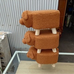 ● トイプードル 3点 あります  1点につき880円 動物 アニマル スツール 椅子 イス いす 木製 脚 北欧風 ミニ チェア インテリア 中古 ③の画像