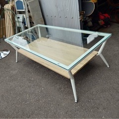 ● ガラステーブル ホワイト アイアン ナチュラルウッド センターテーブル 120×60×38cm リビング  コーヒー カフェ テーブル ソファテーブル 棚付き 机 収納 中古 ③の画像