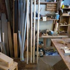 DIY、大工さんへ階段用手すり4本の画像