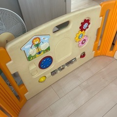 ベビーサークルの画像