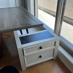 コーヒーテーブルの画像