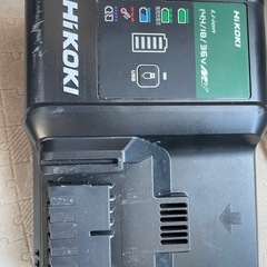 ハイコーキ HiKOKI 充電器の画像