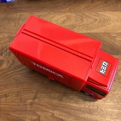 トミカ収納トラックの画像