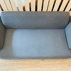 IKEA⭐️2人掛けソファ(脚付属)【グッディーズ】の画像