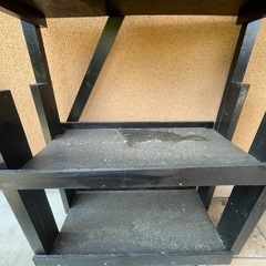 自作の棚！工具置きなどにご活用くださいの画像