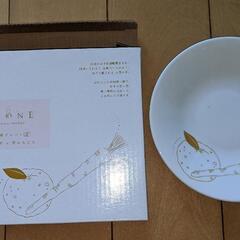 お皿の画像