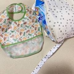 水あそびパンツ⭐️男の子⭐️６枚⭐️おむつケース⭐️お食事エプロン⭐️プール遊びの画像