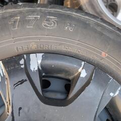 ハイエース用タイヤ付きホイール　4本の画像