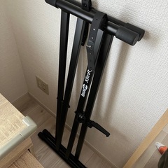  キーボードスタンドの画像