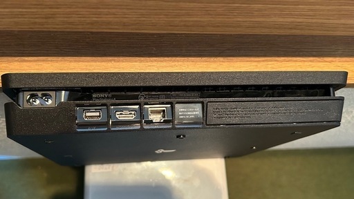 8/8-8/9のみ限定で千円値引き中　PS4 SLIM 500GB プレステ4 箱入り美品