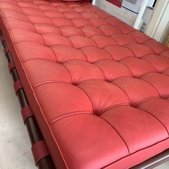 美原店 バルセロナ デイベッド ソファ　カウチ レザー レッド　シングルベッドの画像