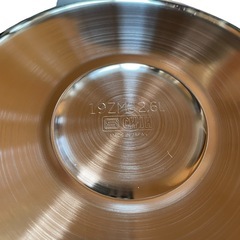 ● 【未使用品】両手鍋20cm J-20W IH コンロ　両方OKの画像
