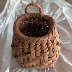 山葡萄 壁掛け かご 花入れ  一輪挿し 花籠 掛け花器  花生け 華道  山ぶどう  花かご 鉢カバーの画像