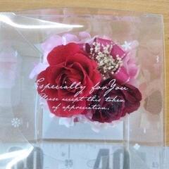 0731-300 プリザーブドフラワーの画像