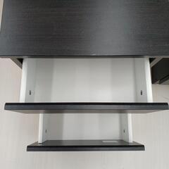 【ドリーム尾浜店】2段サイドチェスト　IKEA　BK　※キズ　ハガレ　スレあり　高さ(H)49×幅 (W)35×奥行(D)39.5(cm)の画像