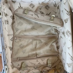 ●キャリーケース　中古品　横46cm 縦73cm 幅23cmの画像