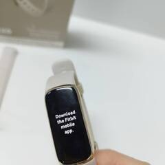 fitbit luxe スマートウォッチ/ルナホワイト/FB422GLWT-FRCJKの画像