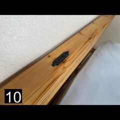 ベッドフレームとマットレスの画像