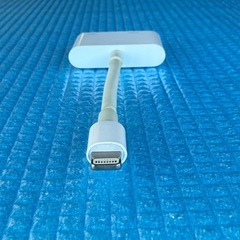 【美品・純正】Apple Lightning - Digital AVアダプタ（HDMI変換）の画像