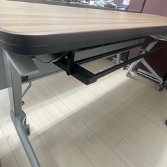 オフィステーブル(折りたたみテーブル)の画像