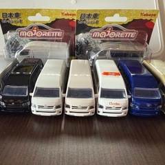 200系ハイエース ミニカーの画像