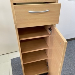 食器棚　の画像