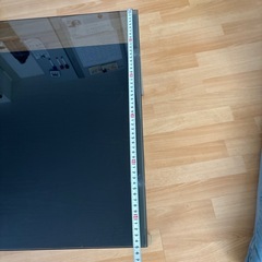 ガラスローテーブルの画像