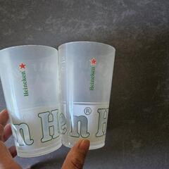 プラスチックカップ2点の画像