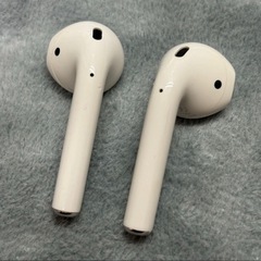 AirPods 第2世代 NATIVE UNIONレザーケース付属の画像