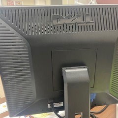 正方形モニターの画像