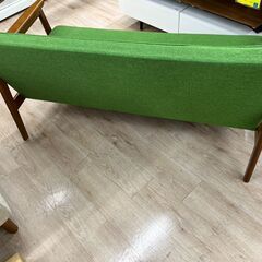 ジモティー割引🏷️【ジャングルジャングル 岸和田和泉インター店】ソファ カリモク 60 Kチェア 2シーター 和泉市 堺市 岸和田市 泉大津市 高石市 泉北郡熊取町の画像