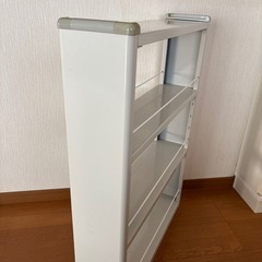 スリム3段収納棚の画像