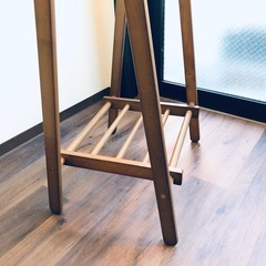 ハンガーラックの画像