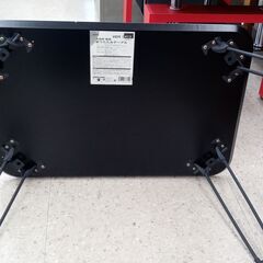 ★リユースのサカイ高崎店★TJ12370 カインズ 折りたたみテーブル 黒 H30×D40×W60 クリーニング済みの画像