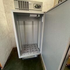 【ALINCO】アルインコ 米っとさん BTR-14A 動作確認済 玄米保冷庫 野菜保冷庫 低温貯蓄庫 中古 美品 状態良好 備蓄 防災用品 Y1981の画像