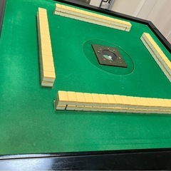 【取引中】[引き取りのみ] 全自動麻雀卓セットの画像