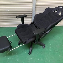 ゲーミングチェアの画像