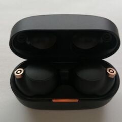 【動作確認済】SONY WF-1000XM4ワイヤレスイヤホン ブラック【美品】の画像