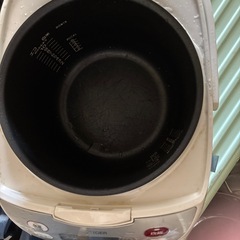 炊飯器の画像