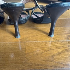 サンダルパンプス4点の画像