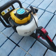 エンジンヘッジトリマー/BIG M /HT2300 バリカン 刈払機 草刈機/本体程度良品/動作確認済み・本体のみ・中古品・現状渡しの画像