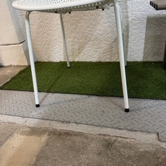 メッシュ　ホワイトチェアの画像